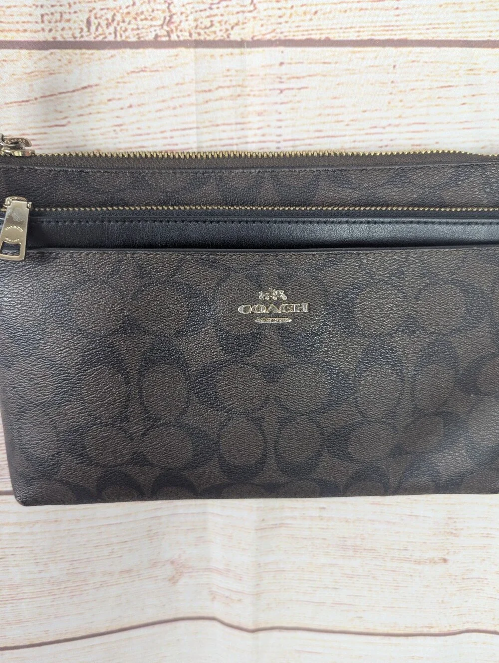 COACH Signature Leather Crossbody Bag Brown Black Canvas Print Zip Pocket Purse
